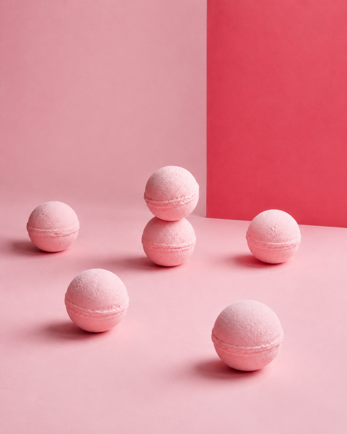 Juicy Strawberry Bath Bombs 6 x 50 g