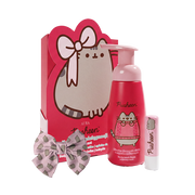 Skincare set: raspberry foam 300 ml + peach lip balm 3.8 g + hair clip