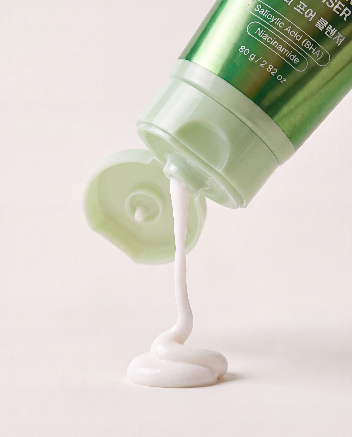 Kremowy żel oczyszczający do twarzy Mugwort Daily Pore Cleanser 80 g